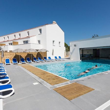 Residence Prestige Odalys Le Domaine Des Pins Noirmoutier-en-l'Ile Exterior photo